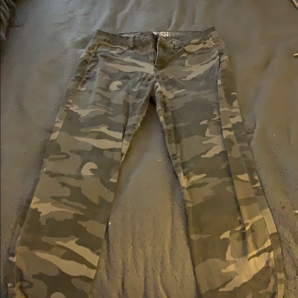Camo jeans